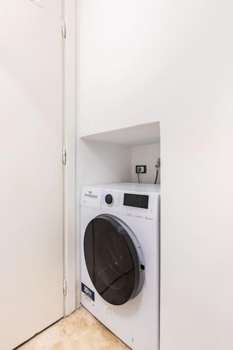 Bottega Augustea Duplex Apartment In Monti روما المظهر الخارجي الصورة